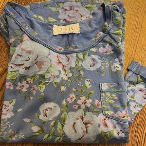 T.LA floral 3/4 sleeve shirt with pocket